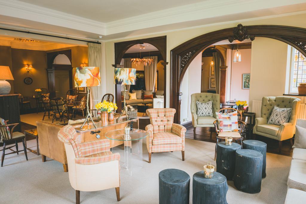 بريدجيند The Coed-Y-Mwstwr Hotel المظهر الخارجي الصورة